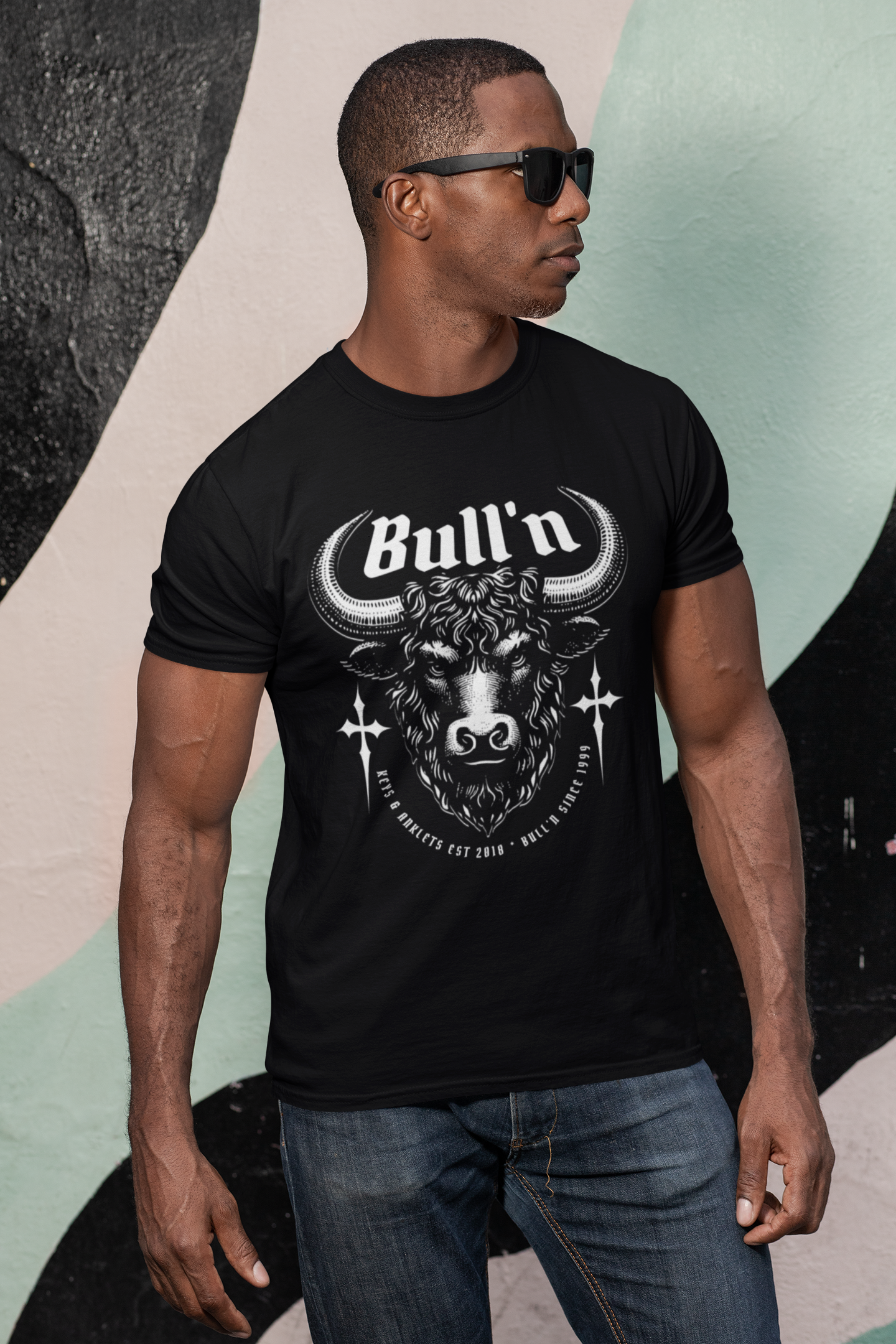 Bull'n Graphic Unisex -Tri-Blend Crew Tee